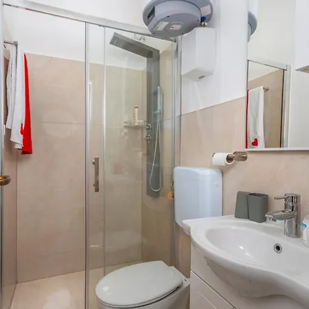 Studio Rooms Bakar 바카