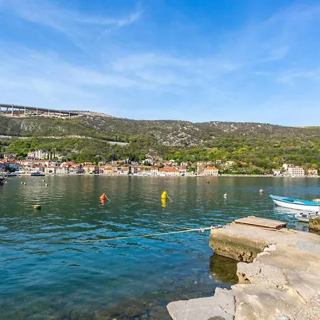 Close To Rijeka & Trsat Castle Apartment *